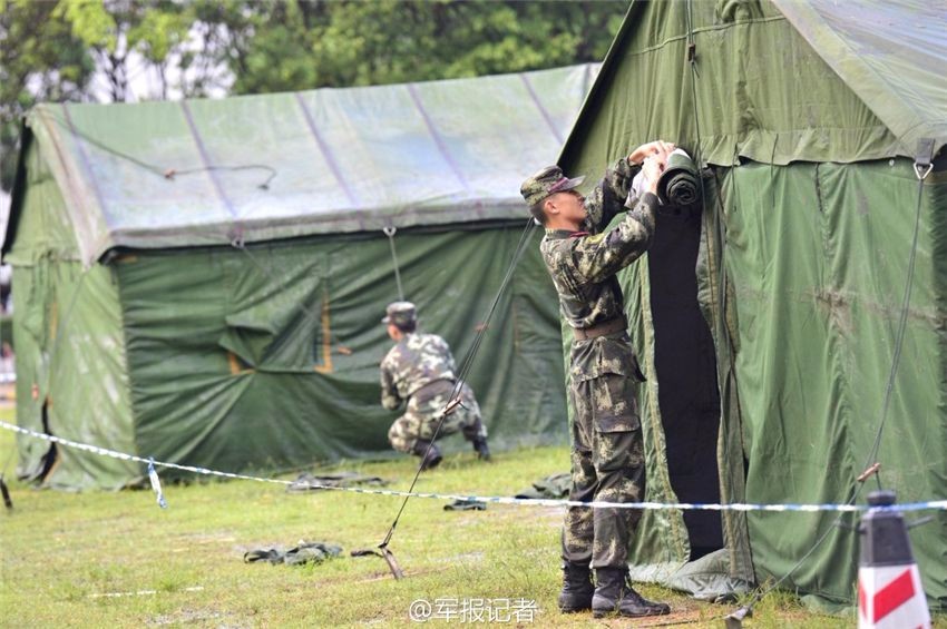 贵州军用充气大型帐篷